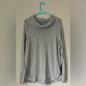 Gray long sleeve sweater